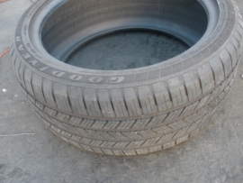 TIRE 255 40 R19   255X40XR19 GOOD YEAR EAGLE